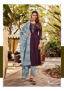 Nouvelle collection de kurtis en rayonne lourde avec bas en coton brodé et en lycra pour la vente en gros - Product Image 3