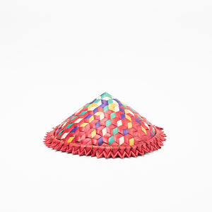 Sombrero Cónico Multicolor Tejido a Mano / Sombrero de Paja Cónico - Accesorio Decorativo Tejido Geométrico y Decoración de Pared - Product Image 4