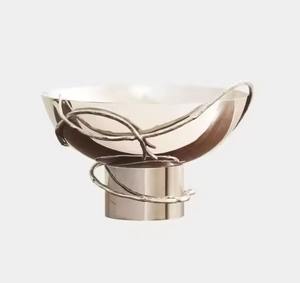 Frutero Moderno de Metal, Hecho a Mano, Apto para Lavavajillas, Tazón para Servir con Forma - Product Image 1