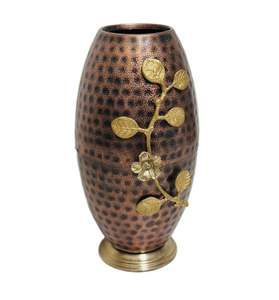 แจกันดอกไม้ตกแต่งสไตล์โบราณทำด้วยมือทำจากทองแดงพื้นผิวลายดอกไม้สำหรับตกแต่งบ้านโรงแรมงานแต่งงาน - Product Image 1