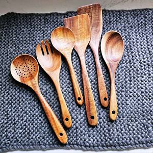 Accessoires best-sellers, ensemble de cuillères à salade en acacia, écologiques, lavables au lave-vaisselle, outils à salade pour la maison et la cuisine, fabriqués en Inde - Product Image 1