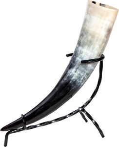 Ensemble à boire en corne avec support en fer Style viking traditionnel Design rustique durable Parfait pour les fêtes Cadeau unique à collectionner - Product Image 3