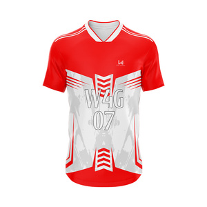 Maillots de football personnalisés pour hommes, sublimés, 100% polyester, 180 g/m², respirants, écologiques, antibactériens, séchage rapide - Product Image 1