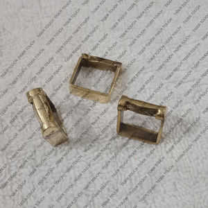 Latón Medieval D Cobre en Forma de D Producto - Product Image 3