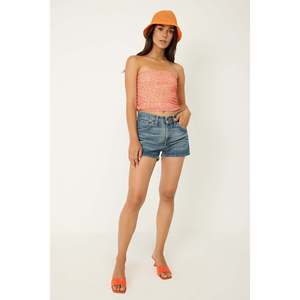 เสื้อครอปแบบไม่มีสาย - Product Image 3