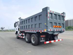 CAMION RIBALTABILE USATO SHACMAN HOWO X300 6X4 2023, 188E-2 470HP 47'395KM, CAMION TIPPER CON TRASMISSIONE AUTOMATICA - Product Image 6