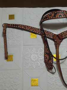 Serre-tête et cuirasse Western à une oreille en cuir véritable avec point de bouc | Fabriqué en Inde | Prix de gros pour la conduite - Product Image 4