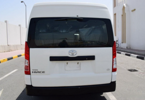 Autobús Usado Hiace GLS 2020 con Asientos de Cuero, Volante a la Izquierda, Emisión Euro IV, 8 Asientos, 1-25000 Millas - Product Image 2