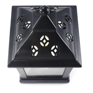 Venta al por mayor de portavelas de metal hecho a mano con color negro para la decoración del hogar y la Oficina de la India - Product Image 5