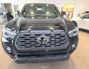 สภาพดีเยี่ยม รถมือสอง โตโยต้า ทาโคมา TRD ปี 2022 - Product Image 1