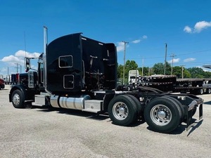 Camión Tractor Diésel 6x4 Limpio de Servicio Pesado, Cabeza Tractora para Logística de Flotas y Transporte de Carga por Carretera - Product Image 6