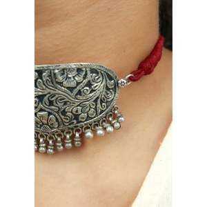 Collier ras du cou Noor Floral Chitai 925 avec chaînes tendance en diamants et perles, bijoux de mariage chrétien géométriques - Product Image 2