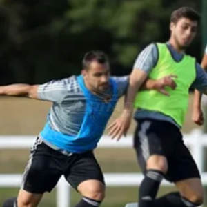 Diseña tu propio Chaleco de entrenamiento para hombres hecho a medida Venta caliente Fabricante de Pakistán Chaleco de entrenamiento - Product Image 6