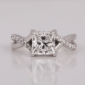 Diseño personalizado 14KT oro diamante princesa corte trenzado banda anillo de bodas alta calidad nuevo estilo clásico de moda regalo sorpresa - Product Image 1