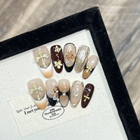 Emblèmes de croix beige nude d'ellipse moyenne Mist & Mercy Design de doigt en acrylique pré-conçu