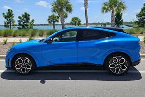 Ford Mustang Mach-E GT 2023 IMPECABLE, INSPECCIONADO, Doble Motor, Tracción en las Cuatro Ruedas, Listo para Entrega - Product Image 4