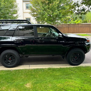 2024 4 Runner TRD Pro 4WD, différentiel arrière à verrouillage automatique (5 vitesses) SUV/Crossover, non modifié - Product Image 1