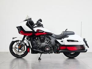 Motocicleta Indian Challenger 112 Elite Touring 2025 de la Mejor Calidad, Nueva, con 2 Años de Garantía, Lista para Enviar - Product Image 4