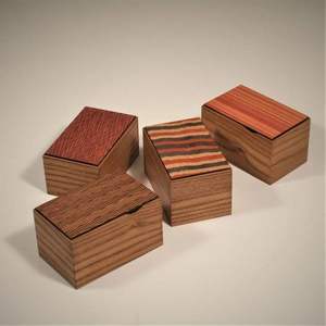 Caja de regalo de madera maciza inspirada en Vintage hecha a mano y caja de almacenamiento de joyas para decoración navideña - Product Image 4