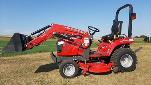 Tracteur compact ICE DL100 avec chargeur frontal et attache tondeuse rouge 4x4, matériel agricole - Product Image 5