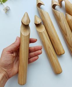 Crochets à crochet doux et écologiques en bois pour débutants et experts - Loisirs créatifs relaxants, accessoires faits main confortables et délicieux - Product Image 1