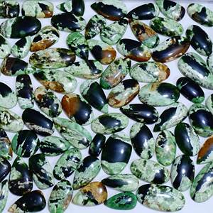 Magnifique cabochon en chalcédoine chromée naturelle, forme mixte, pierre précieuse de qualité supérieure, tailles personnalisables pour la vente en gros de pendentifs - Product Image 6