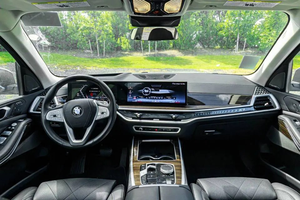 2025/X7 xDrive40i 4dr SUV AWD 3.0L 6cyl Turbo gas/eléctrico híbrido suave 8A limpio - Product Image 4