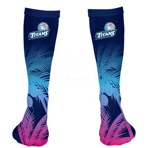 Nouvelle arrivée Chaussettes de sport robustes Matériau durable Vêtements décontractés pour la saison de printemps - Product Image 1
