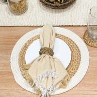 Napperon en jacinthe d'eau avec bordure en tissu Produits écologiques Fabriqué au Vietnam Décoration de table Napperon tissé Vente en gros
