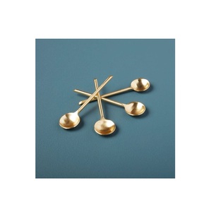 Cuillère à dîner en laiton avec logo personnalisé, design vintage, vaisselle d'hôtel, cuillère à dîner, nouveau design, fabrication artisanale, meilleure qualité - Product Image 1