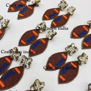 2025 dernières boucles d'oreilles perlées à la main à la mode goujon de gland de Style classique pour les filles pour les fêtes et les anniversaires - Product Image 1