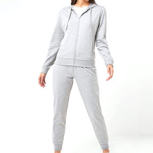 Trajes Deportivos de Invierno para Mujer de Alta Calidad, Reversibles, de Poliéster y Algodón, Diseño Personalizable, Envío y Entrega - Product Image 1