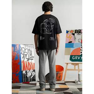T-shirt graphique pour homme GROOVY Initial Assembly - Manches courtes, noir, imprimé, respirant - Product Image 4