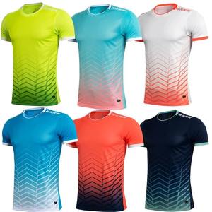 T-shirts pour hommes Mode pour hommes T-shirt à manches courtes Chemise de course simple Séchage rapide Haut à col rond Respirant Confortable - Product Image 1