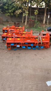 Fournisseur indien de rotavator monté sur tracteur à plusieurs vitesses, vitesses réglables pour le travail du sol multi-cultures à un prix raisonnable - Product Image 3