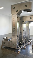 SUISER MAKINE RVS Z-Elevator voor noten, zaden en granen, speciaal emmer-type transportsysteem, 2 jaar garantie