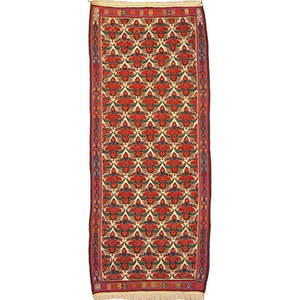 Un kilim persa Sanandaj único de su tipo, de 8'2 x 3'4 - Product Image 1