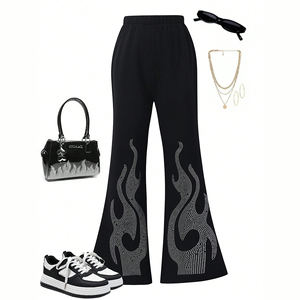 Pantalon de jogging tendance pour femme avec logo personnalisé d'usine OEM, en coton French Terry, avec strass, style streetwear, coupe évasée - Product Image 1