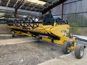 FARM <b>USED</b> HOLLAND CX8.80 COMBINE <b>HARVESTER</b> for RICE PEANUT & POTATO with GOOD CONDITION for SALE - Product Image 5