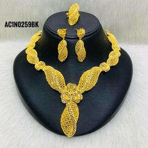 24K Gold Plated Nigerian Floral Leaf Jewelry Set for Women African Bridal Necklace Earrings Ring Set - Product Image 4