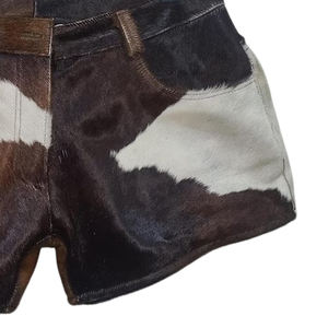 Producto de alta calidad Material sólido Cuero de vaca Corto para hombres Mejor diseño Color sólido Cómodo Impermeable Elegante Cuero de vaca Corto - Product Image 3