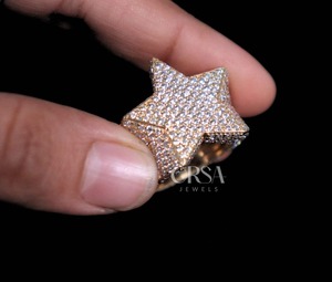 แหวนเพชรรูปดาวที่สง่างามได้รับการออกแบบมาสำหรับโอกาสพิเศษหรืองานหมั้นในราคาที่ดีที่สุด - Product Image 5