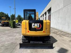 Excavadora Caterpillar de 5 Toneladas CAT 305.5E2 con Sistema Hidráulico Eaton y Alta Eficiencia del Motor - Product Image 3