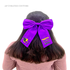 Accesorio para el cabello hecho a mano con cuentas de cocodrilo Mardi Gras con lazos y cola Pinza para el cabello única para un aspecto festivo - Product Image 6