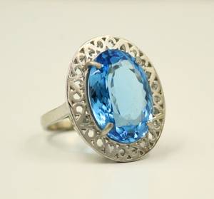 Bague fine en argent sterling 925 de style classique avec topaze bleue plaquée rhodium pour mariages et fêtes - Product Image 4