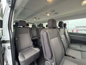 IMPRESIONANTE FORD TRANSIT 2023 DE 13 PASAJEROS, 350 XLT, TECHO BAJO, LB, RWD, MOTOR AUTOMÁTICO, ASIENTOS DE CUERO - Product Image 2