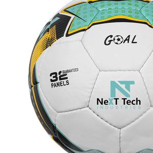 Balón de entrenamiento de fútbol de Next Tech Industries, material de PU para fines de entrenamiento con diseño personalizado y logotipo personalizado - Product Image 4