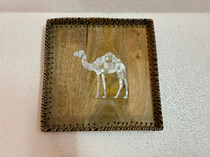 Plateau en rotin tressé rustique en bois, grand plateau carré en rotin par Decor World Expo - Product Image 5