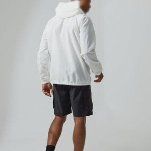 Coupe-vent utilitaire Performance-Driven Active Ripstop en nylon avec encolure à capuche et manches longues pour homme - Product Image 2