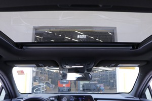 Lexus UX 200 SUV d'occasion 2022, noir, traction avant, avec sièges en cuir, conduite à droite/à gauche, importation européenne de premier choix, véhicule d'occasion à vendre - Product Image 6